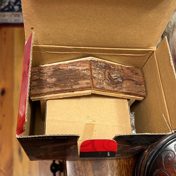 Vintage Nativity Set ~ Home For The Holidays - Picture 3 of 17